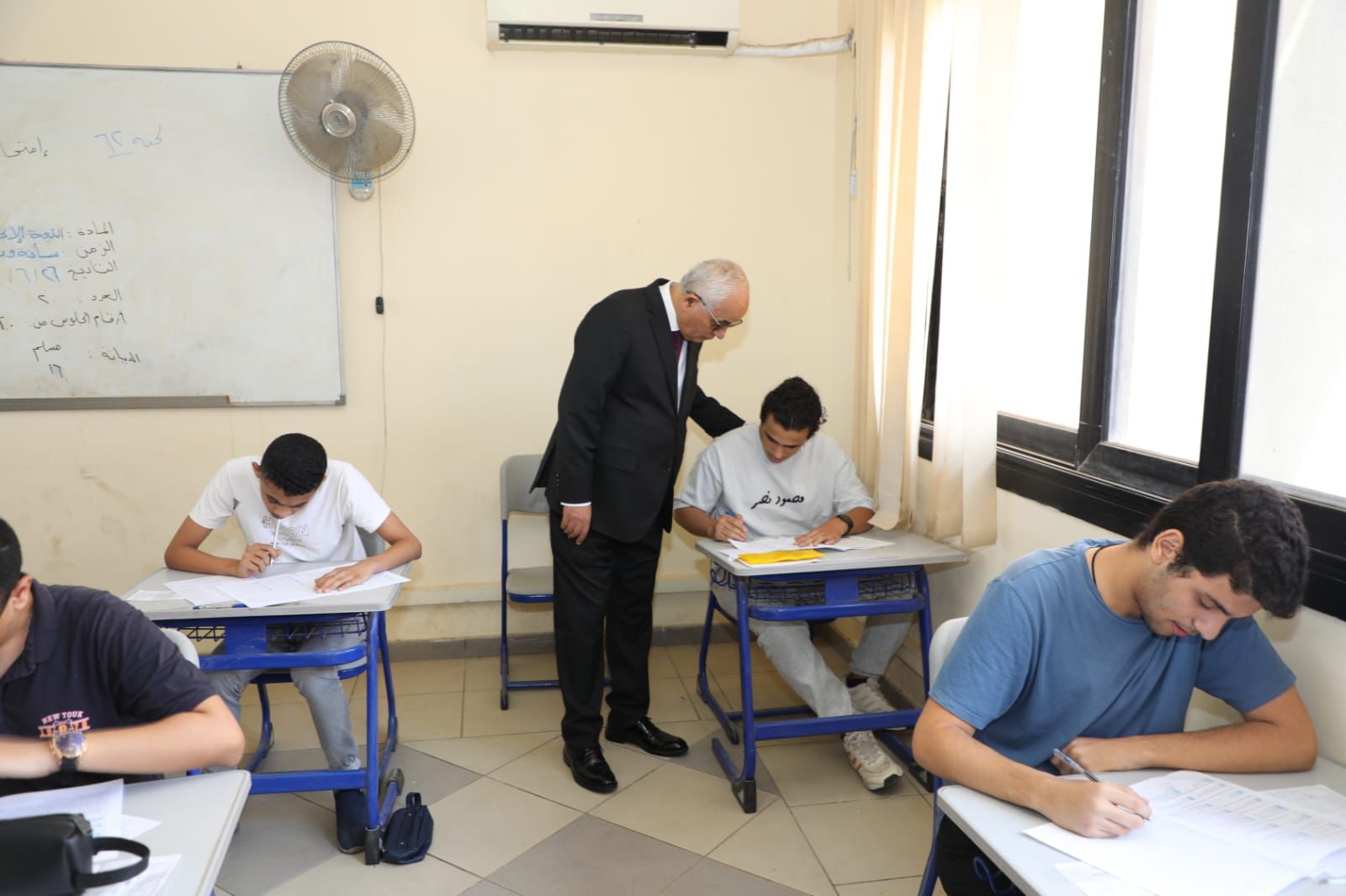 The Minister of Education inspects the high school exams at the STEM School and the 6th of October School for the Blind