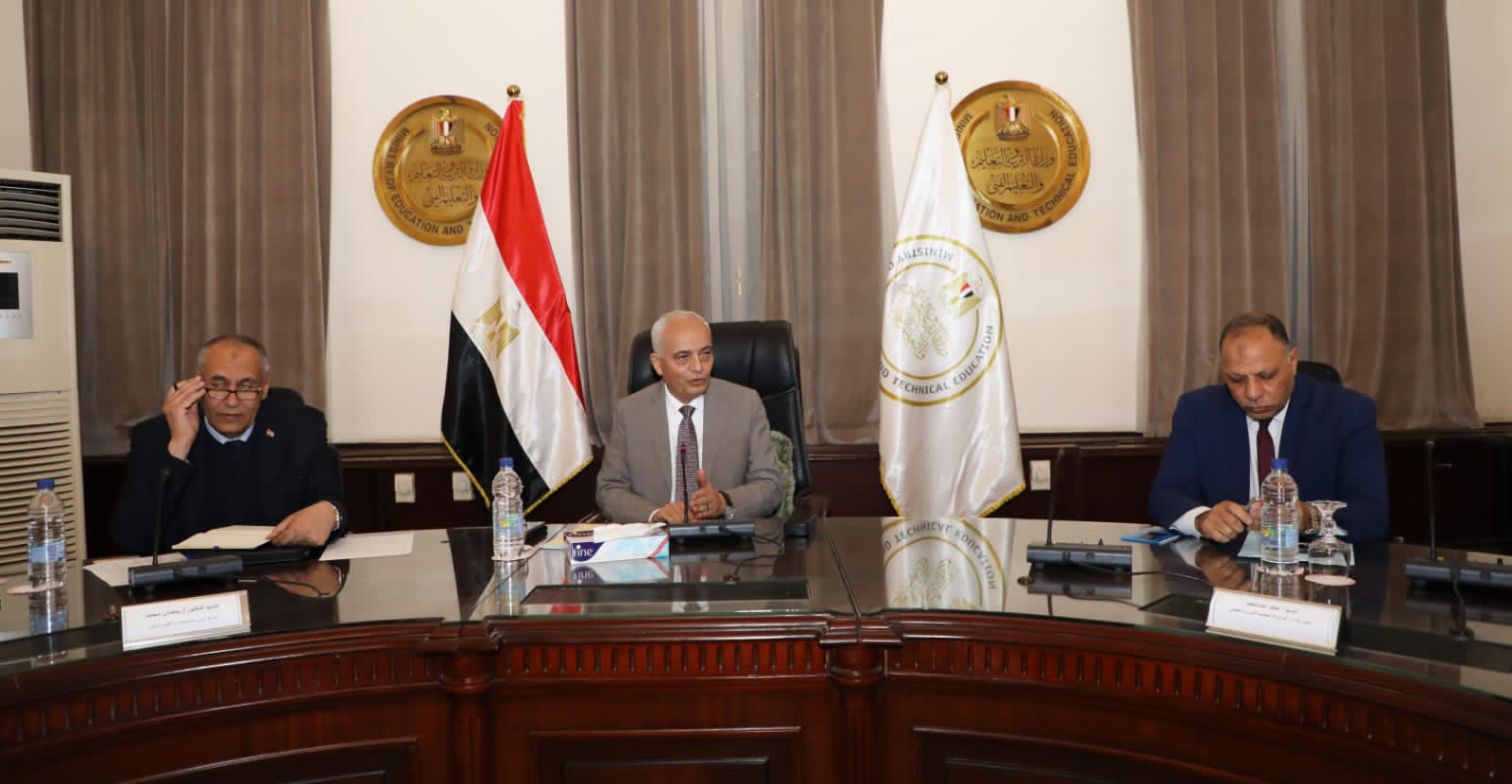 During his meeting with the experts of the National Center for Examinations, course coordinators, and question bank officials for various subjects)