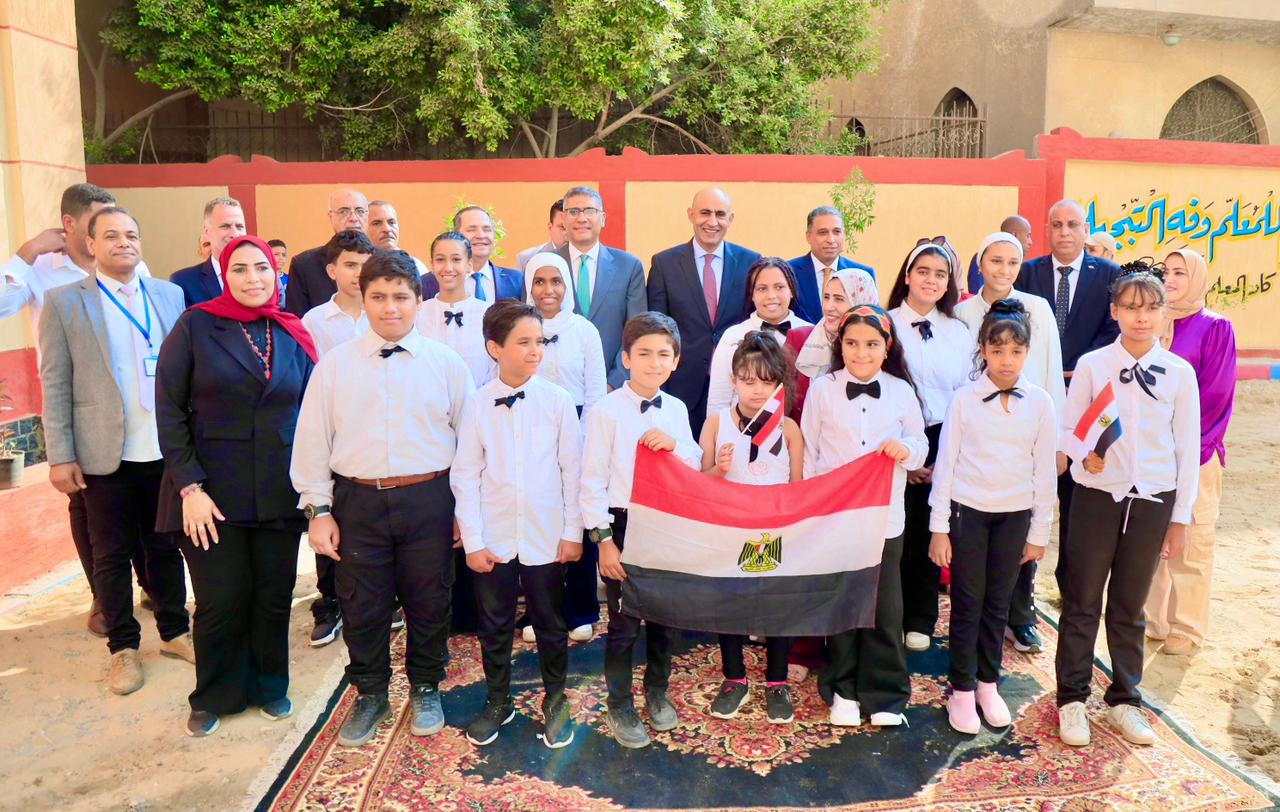 وزير التربية والتعليم ومحافظ الجيزة يفتتحان ٣ مدارس  جديدة بالمحافظة
