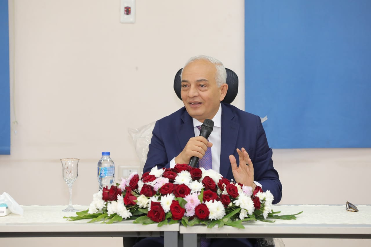 وزير التربية والتعليم يلتقي مديري إدارات التدريب على مستوى الجمهورية