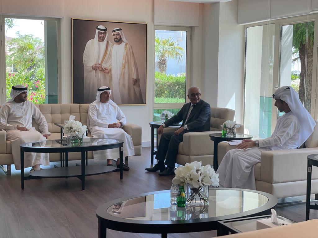 وزير التربية والتعليم يبحث مع نظيره الإماراتي سبل التعاون بين البلدين
