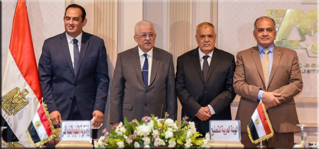 وزير التربية والتعليم ورئيس الهيئة العربية للتصنيع يشهدان توقيع بروتوكول التعاون لتلبية إحتياجات الوزارة من الشاشات التفاعلية والفصول الذكية ومنظومات التحول الرقمي