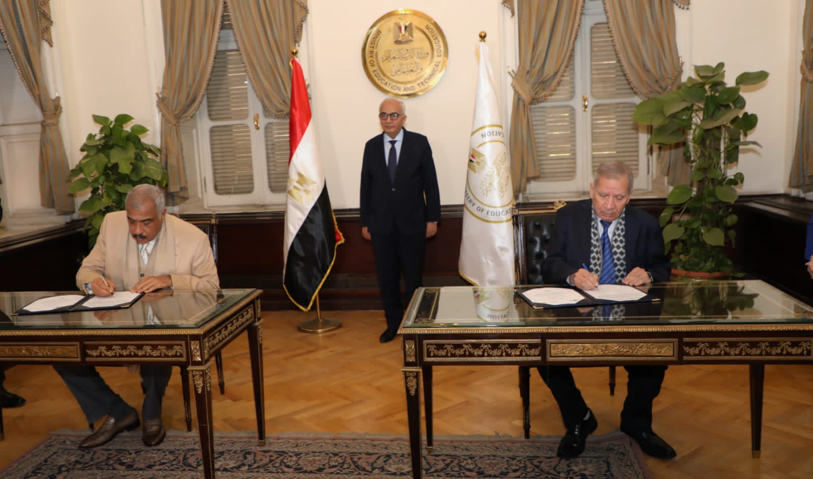 "التعليم" توقع بروتوكول تعاون مع مجموعة طلعت مصطفى لإنشاء مدرسة جديدة للتكنولوجيا التطبيقية بمجال تنسيق الحدائق