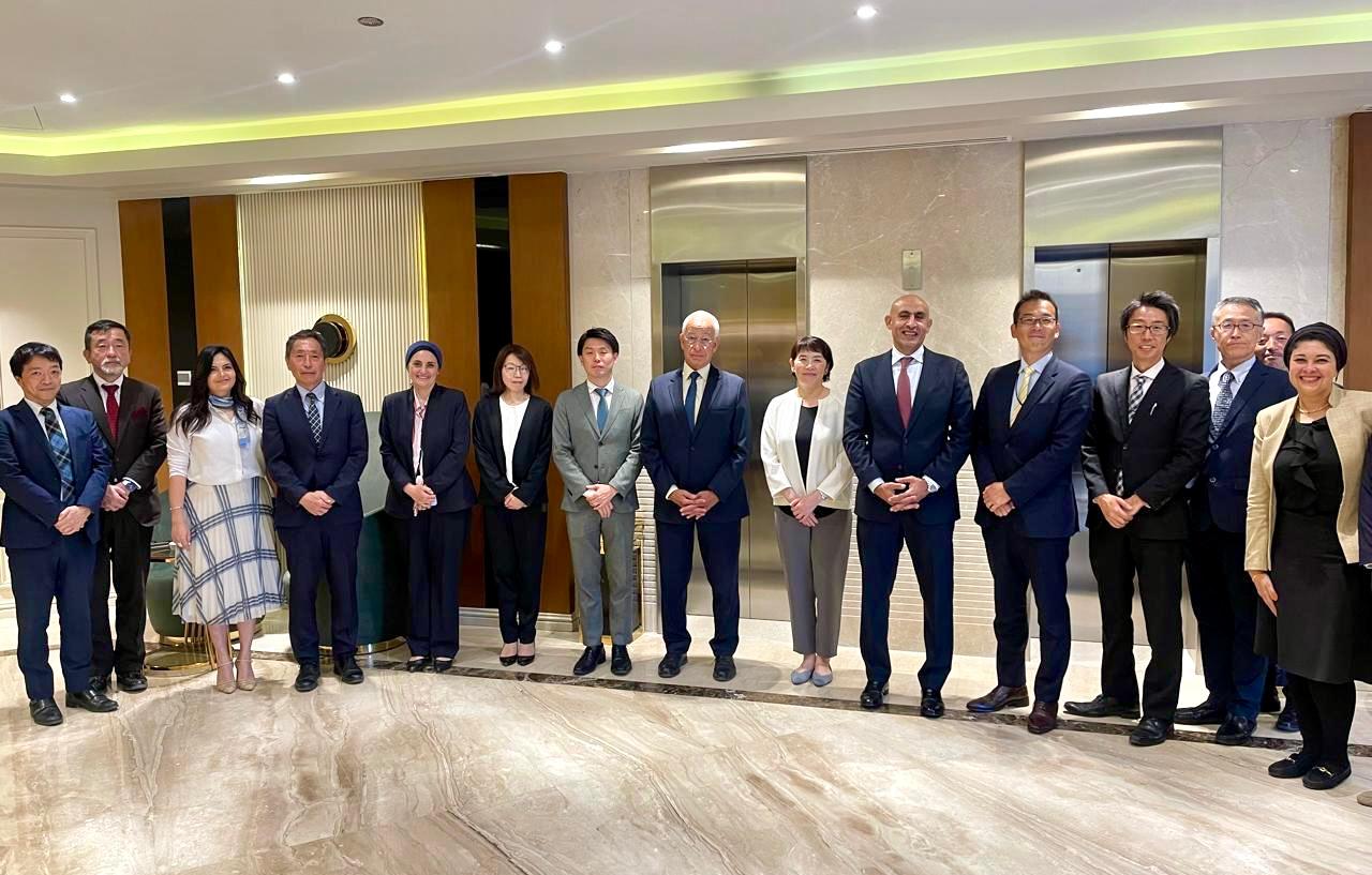 Minister of Education Discusses Steps to Expand Egyptian-Japanese Schools)