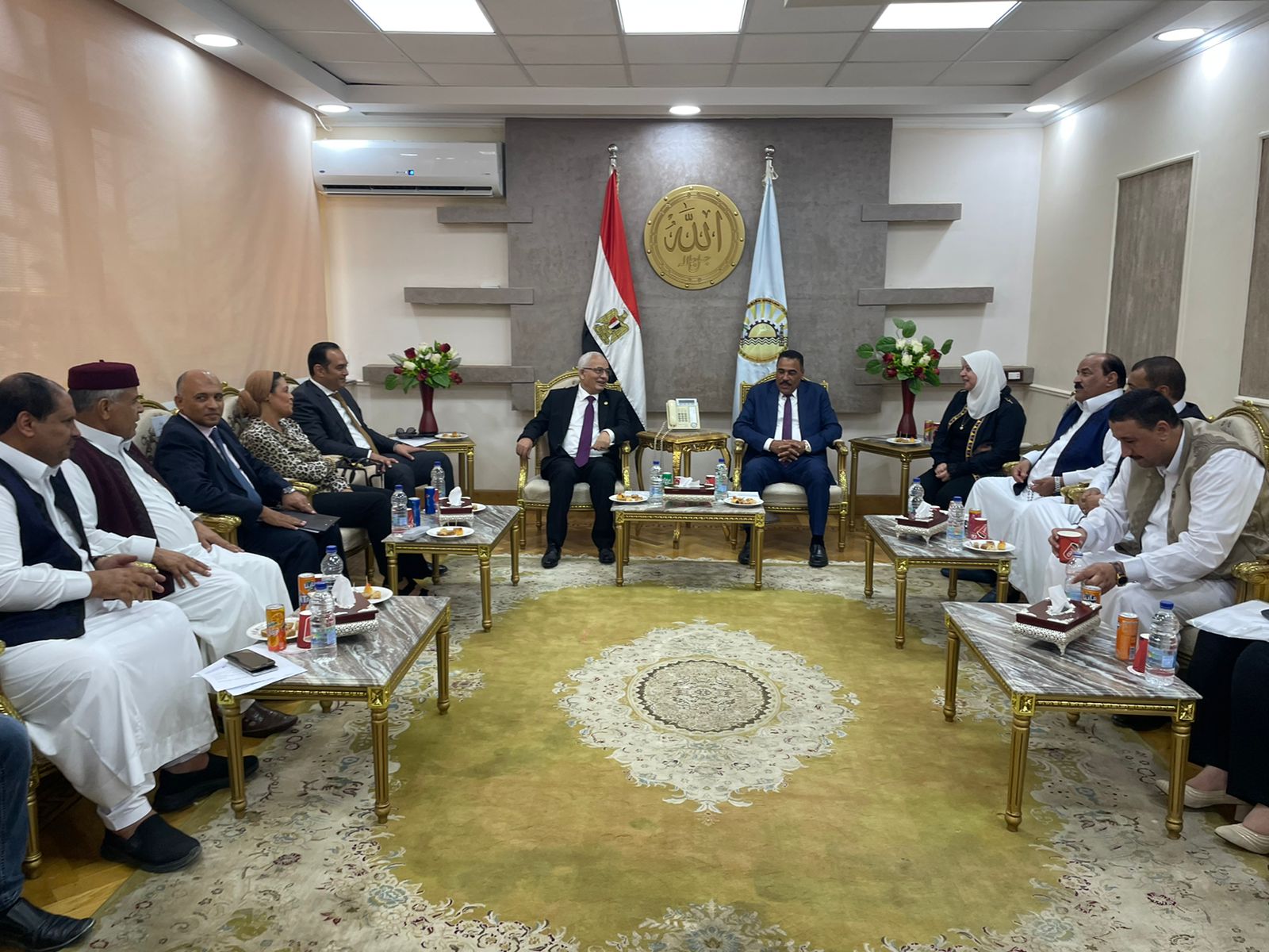 In his first field tour, the Minister of Education meets the Governor of Matrouh