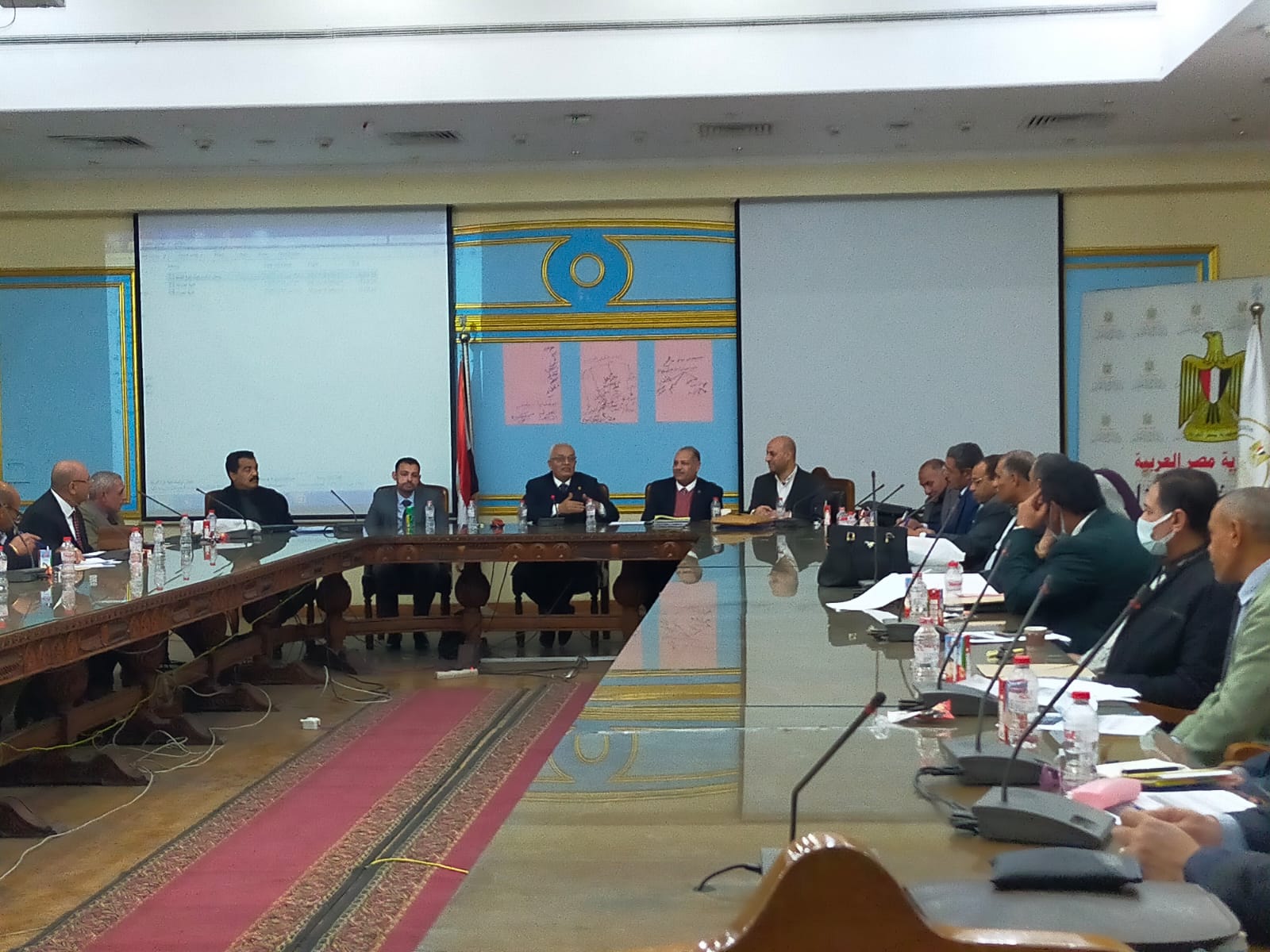 "التعليم" تعقد اجتماعًا للسادة موجهي عموم مادة الدراسات الاجتماعية على مستوى الجمهورية