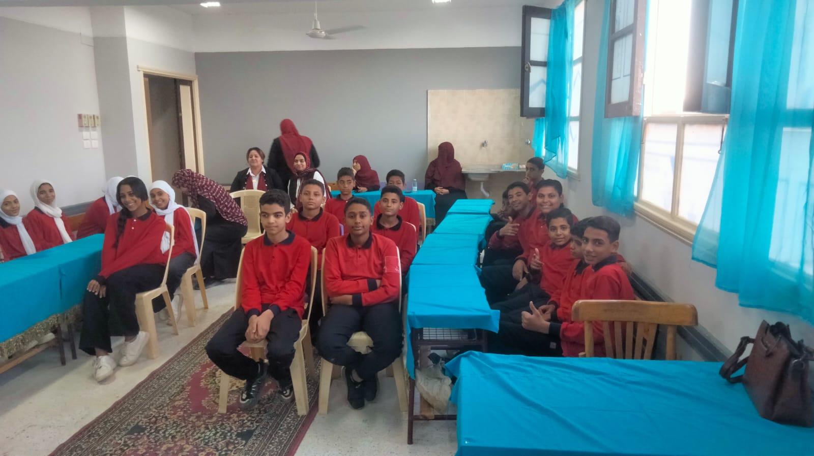 ورش عمل للتوعية بترشيد الكهرباء بالتعاون مع شركة مصر الوسطى لتوزيع الكهرباء 