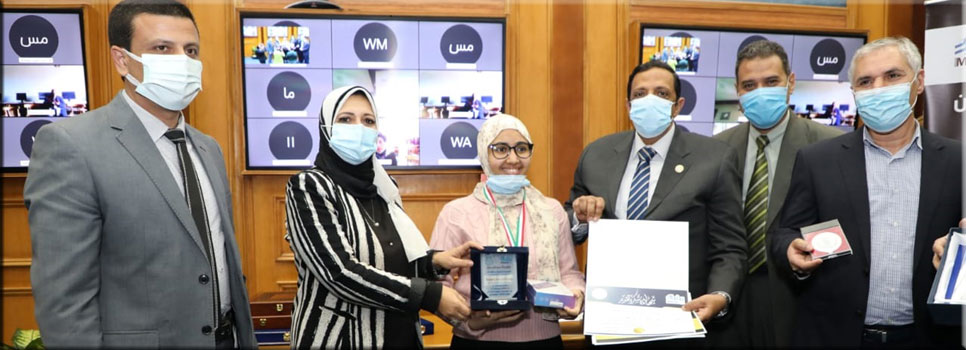 "التعليم" تكرم الطلاب المتميزين والمتفوقين فى الأولمبياد الدولى للغة الإنجليزية