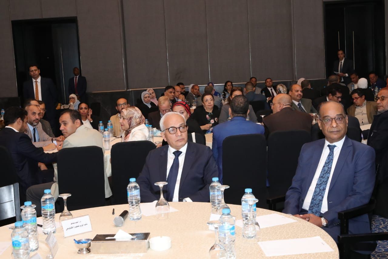 وزارة التربية والتعليم تستعرض الملاحظات الختامية لورشة عمل "تعزيز مهارات القراءة والكتابة::خطة عمل قصيرة إلى متوسطة الأجل"