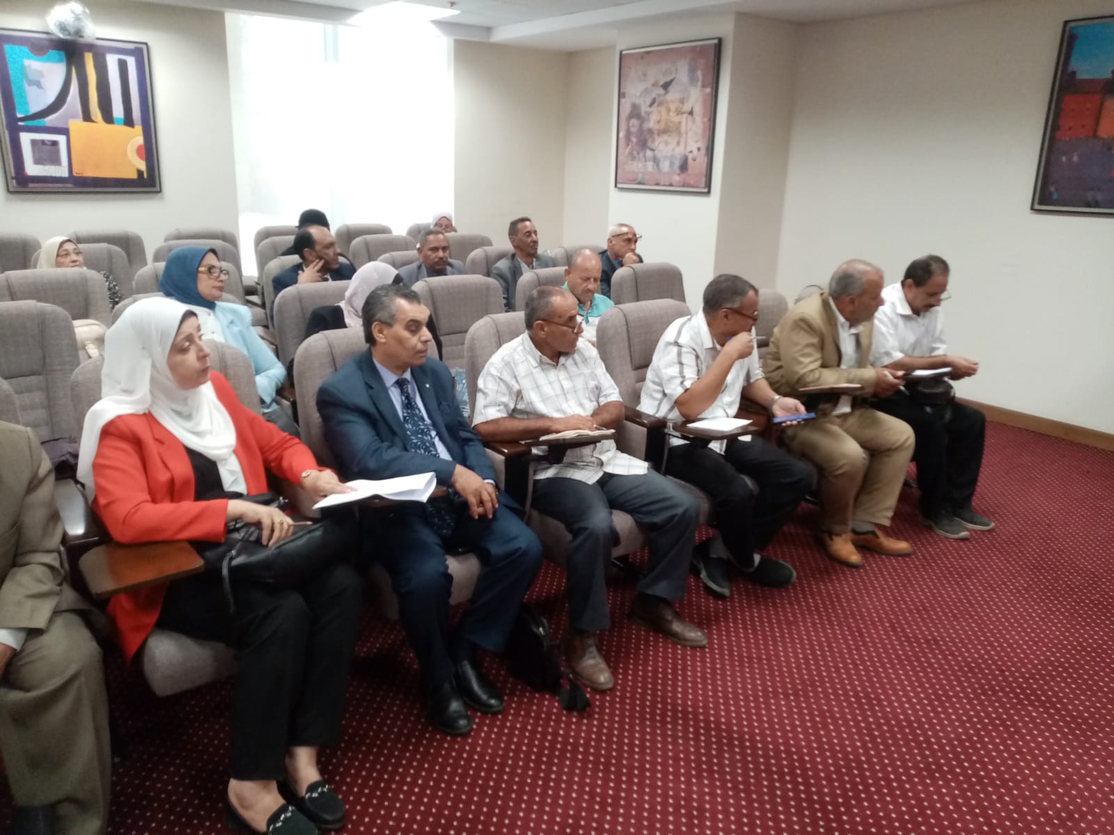 اجتماع موجهي العموم