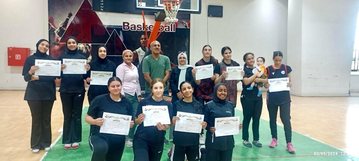 وزارة التربية والتعليم تختتم بطولة الجمهورية للمدارس للألعاب الجماعية "بنين / بنات")