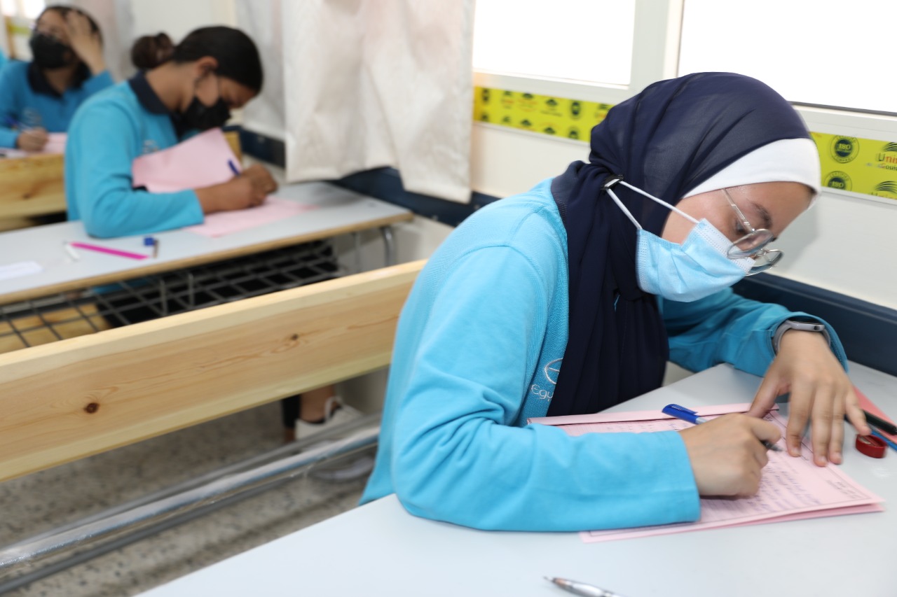 وزارة التربية والتعليم - نائب الوزير للتعليم الفني يتفقد سير امتحانات الدبلوم بمدارس التكنولوجيا التطبيقية