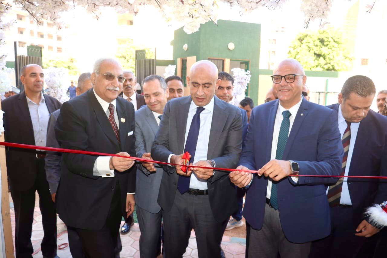 وزير التربية والتعليم ومحافظ القليوبية يفتتحان خمس مدارس بالمحافظة